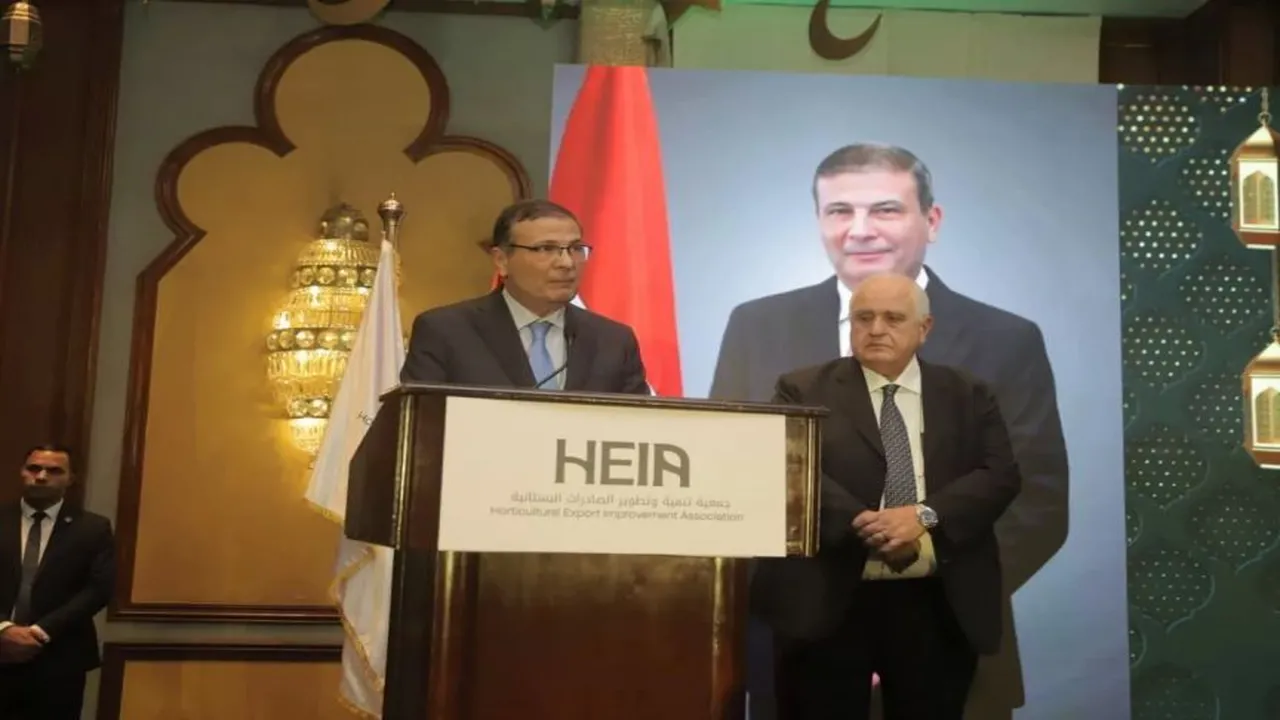 وزير الزراعة: صادرات القطاع تشكل 24% ومصر تتصدر قائمة مصدري البرتقال عالميًا